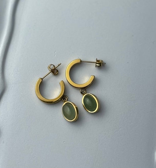 Summer Salute Vintage Round Stone Dangle Earrings